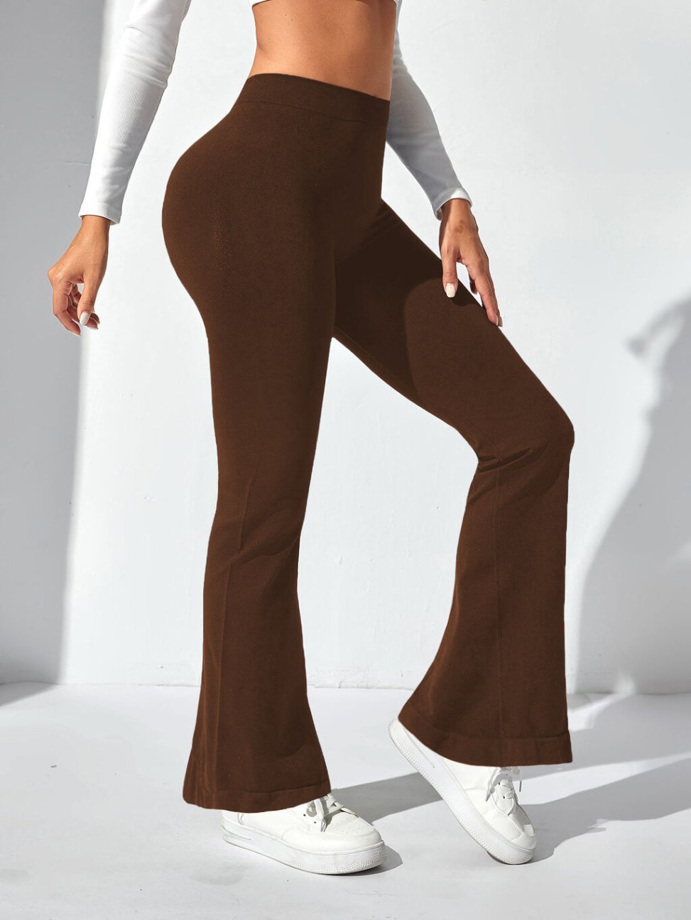 Trendy look yoga wear for fashion enthusiasts