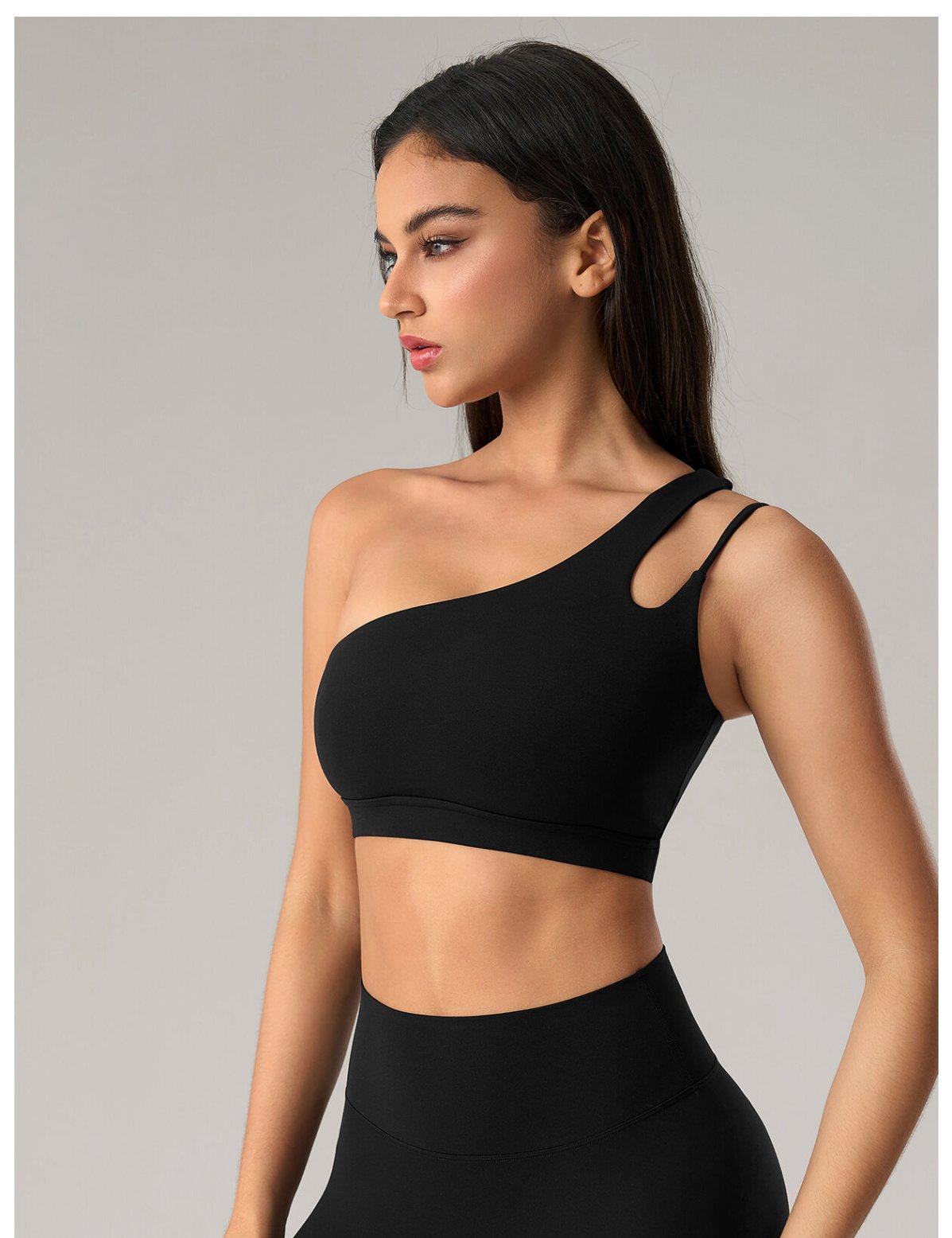 Wearing effect of fashionable yoga exercise bra