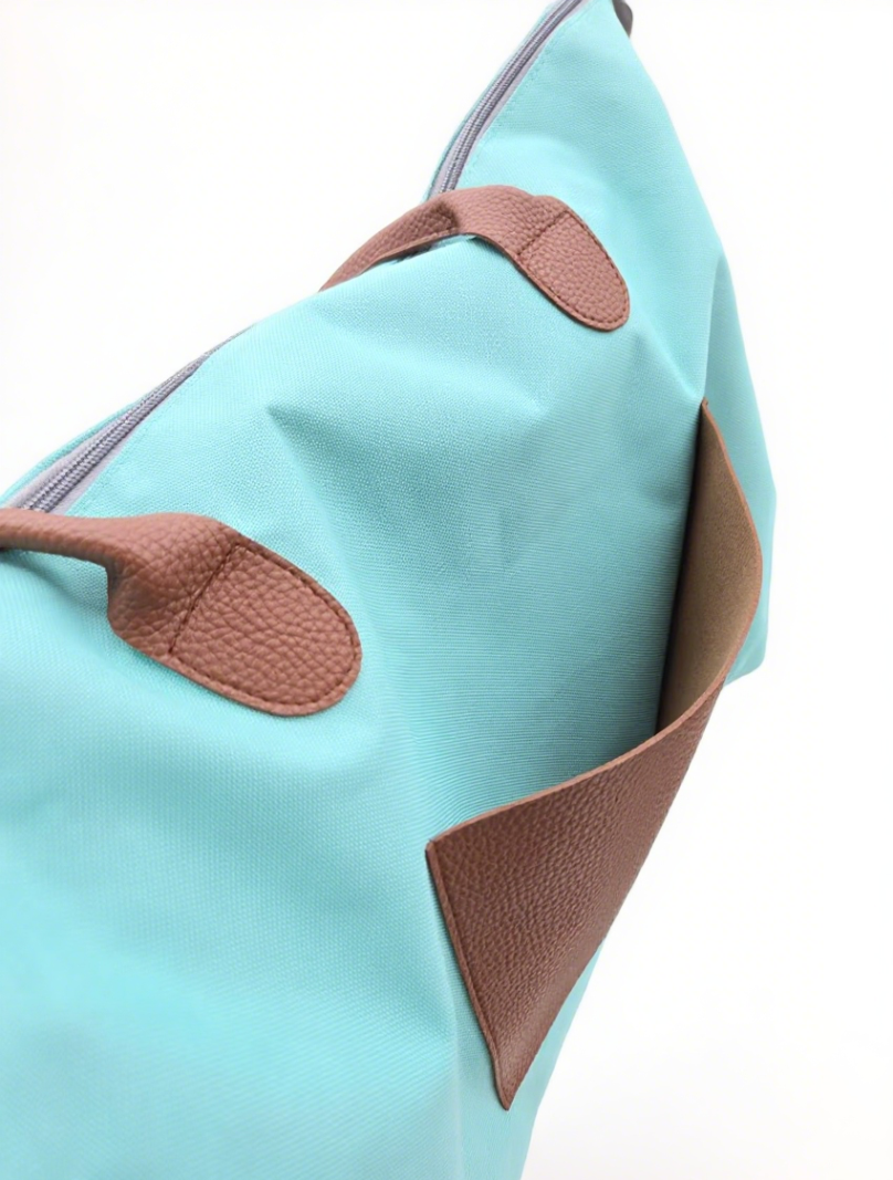 Premium enterprise gift bag for promotional use