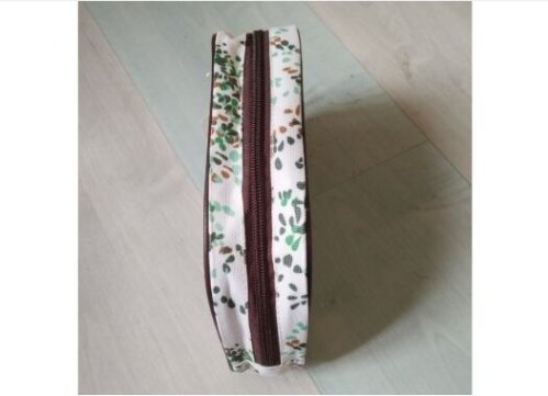 Fabric handbags in trendy style 3