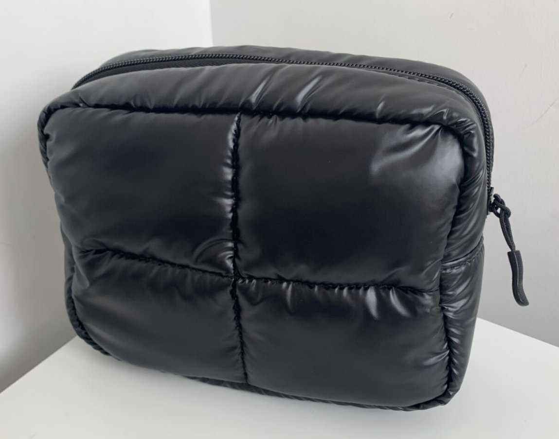 Stylish makeup bag for promotional use