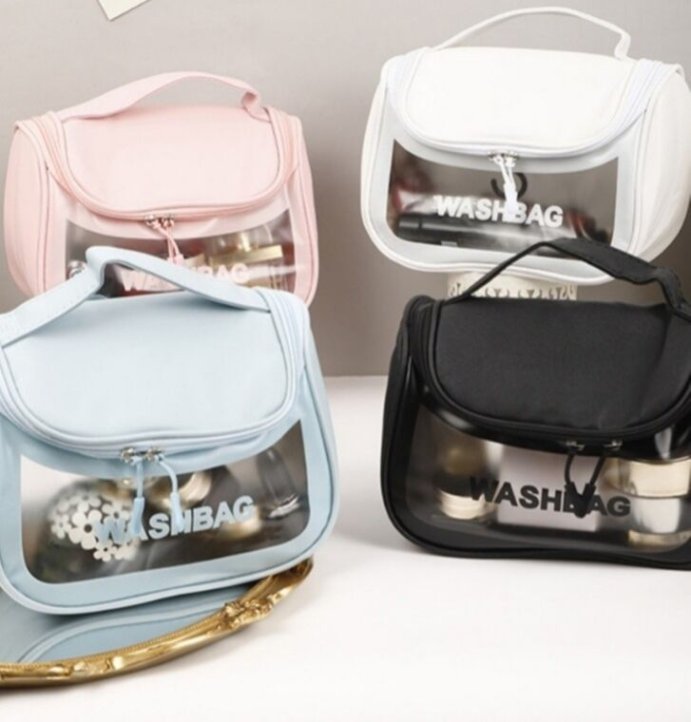 Promotional cosmetic bag for business gifts