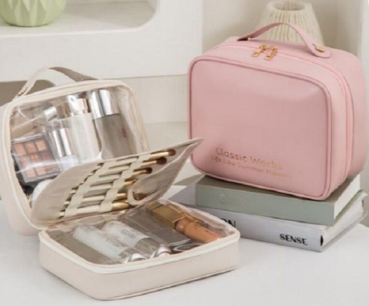 Gift set cosmetic bag for promotional use