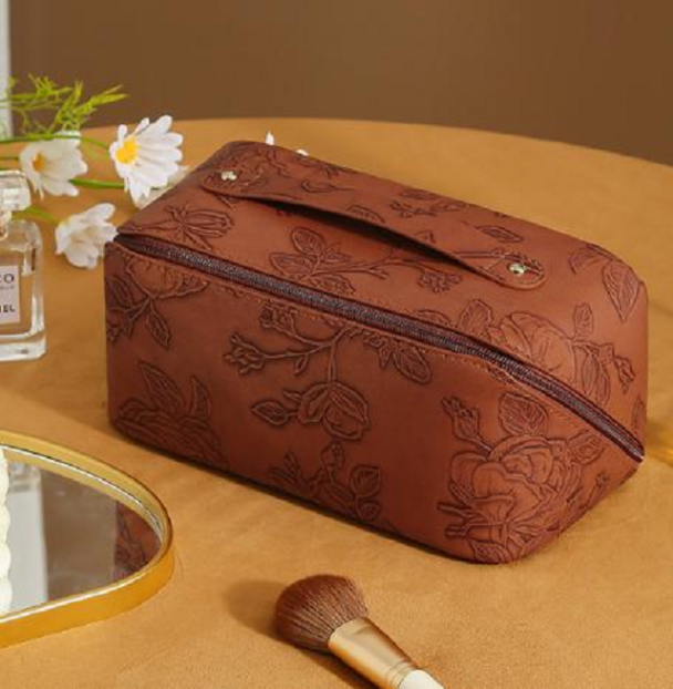 Chic PU bag in elegant style