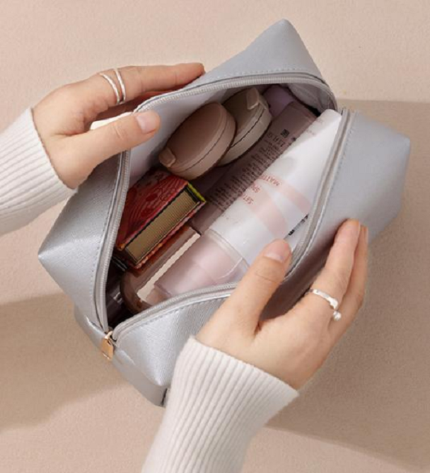 Detail view of octagonal promotional gift bag