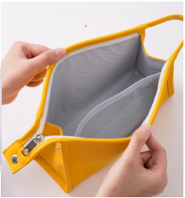 A practical cosmetic bag suitable for enterprise promotional giveaways.