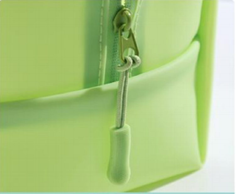 Enterprise promotional cosmetic bag with elegant design