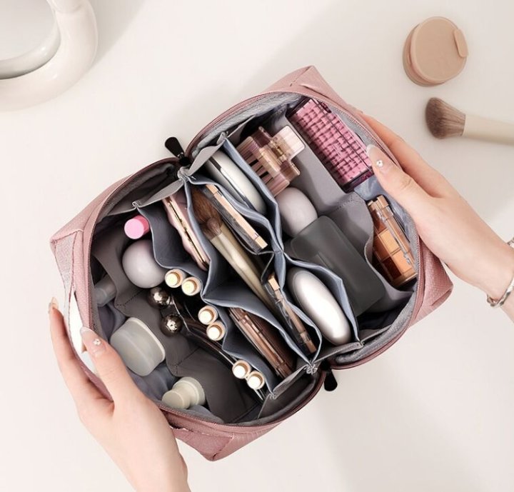 Stylish cosmetic bag with multiple compartments for organized storage