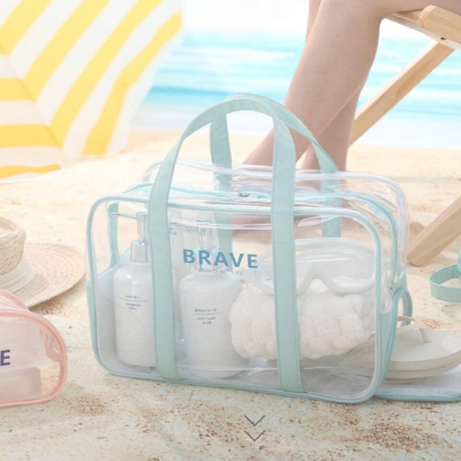 Cosmetic bag with stylish design for promotional gifts