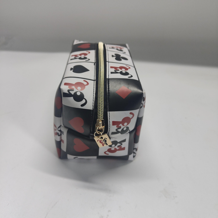 High-quality cosmetic bags for business promotional giveaways