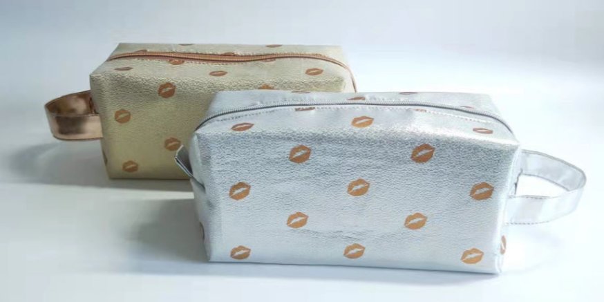 Functional cosmetic bag with organized layout
