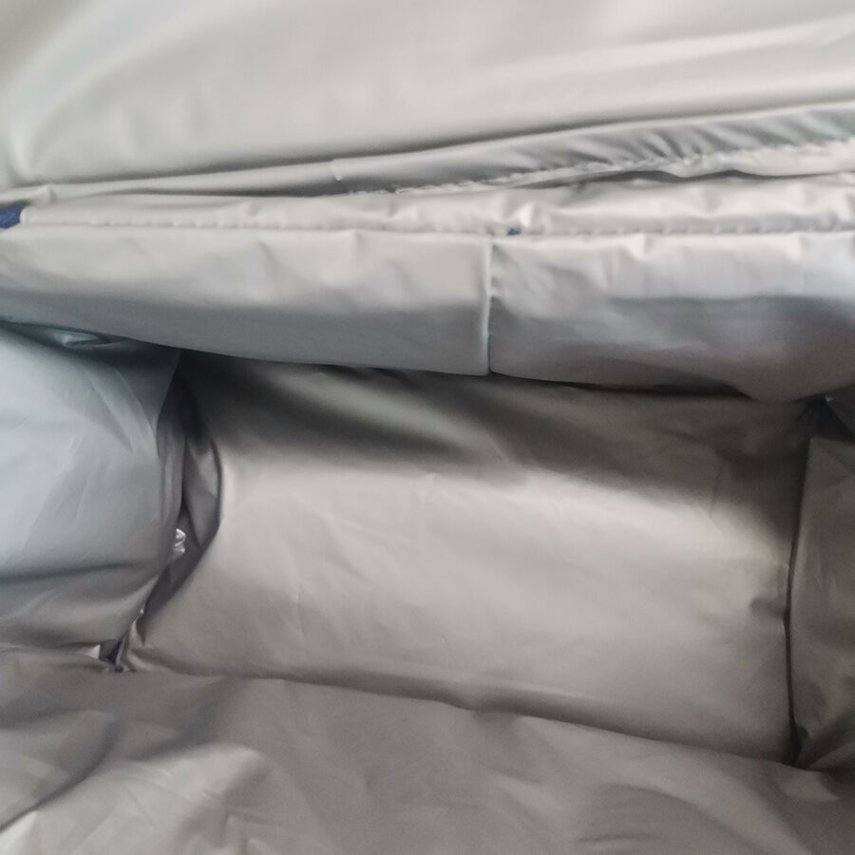 Promotional cooler bag with ice bag for keeping items cool