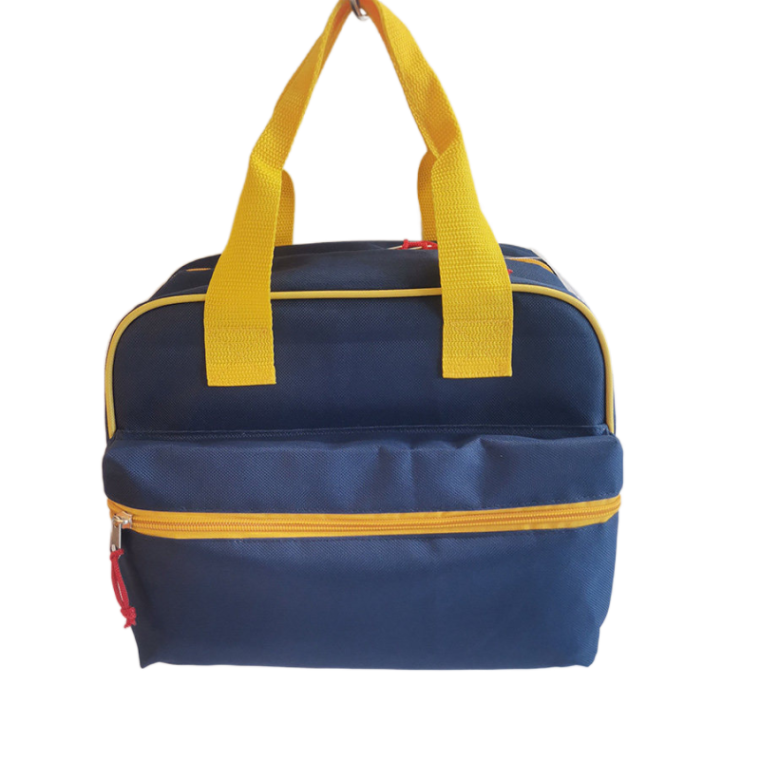 Green cooler bag with practical style