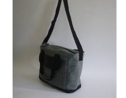 Promotional insulated bags for corporate gifts