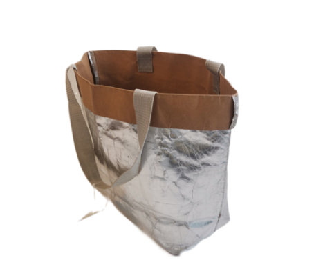 Design of kraft paper gift bag for promotional gifts