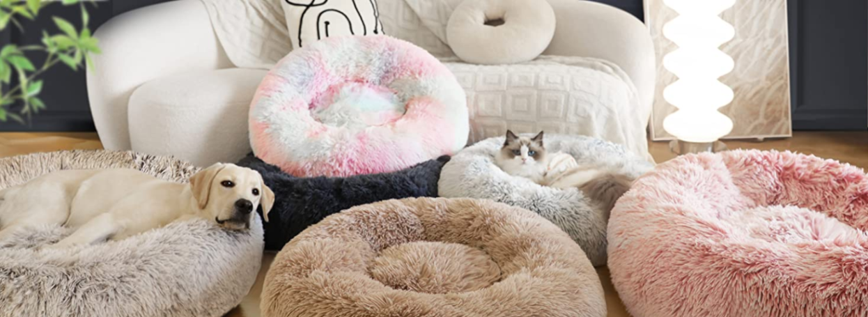 Main view of pet bed showing comfortable design