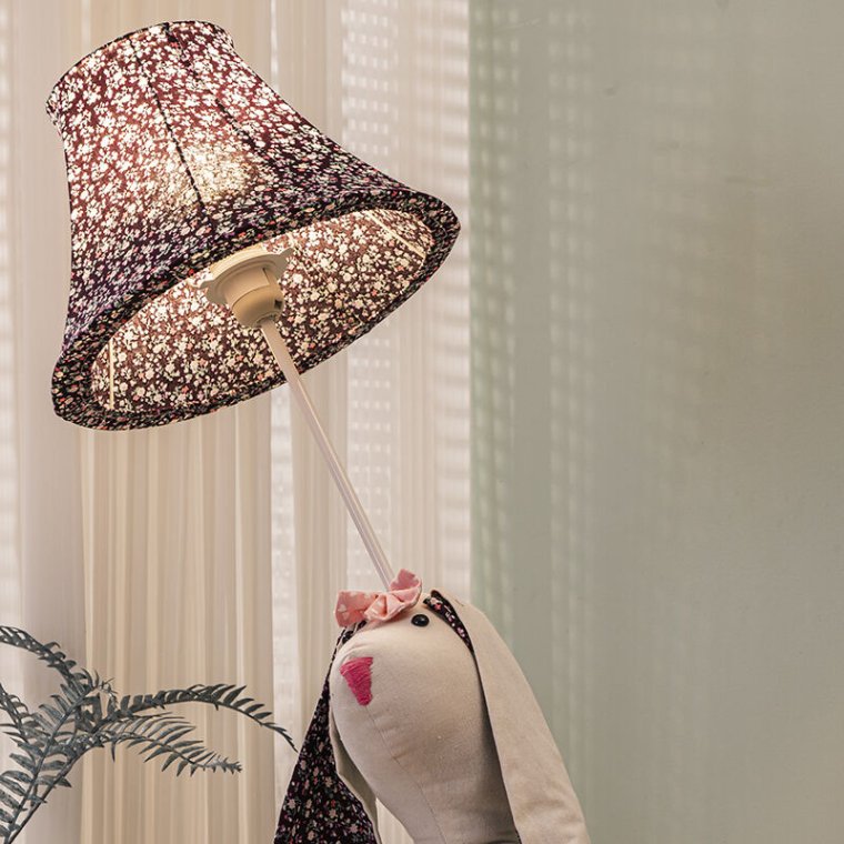 Kids floor lamp for reading corner
