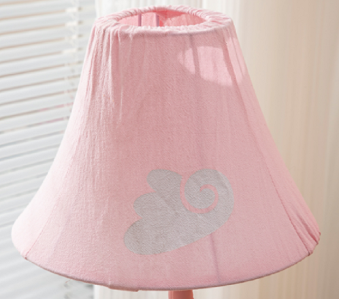 Decorative table lamp for kids' playroom