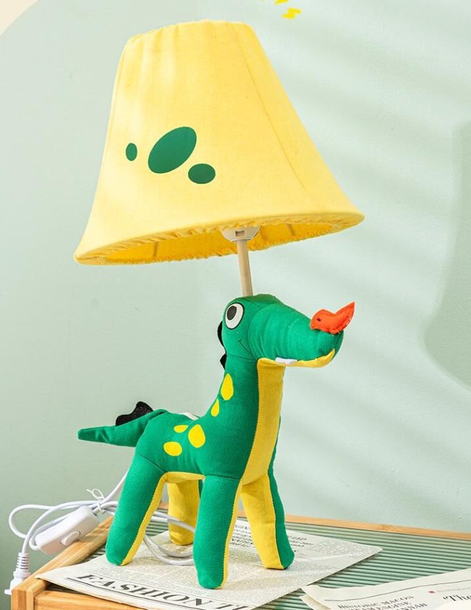 Animal-themed lamp for kids' night lighting