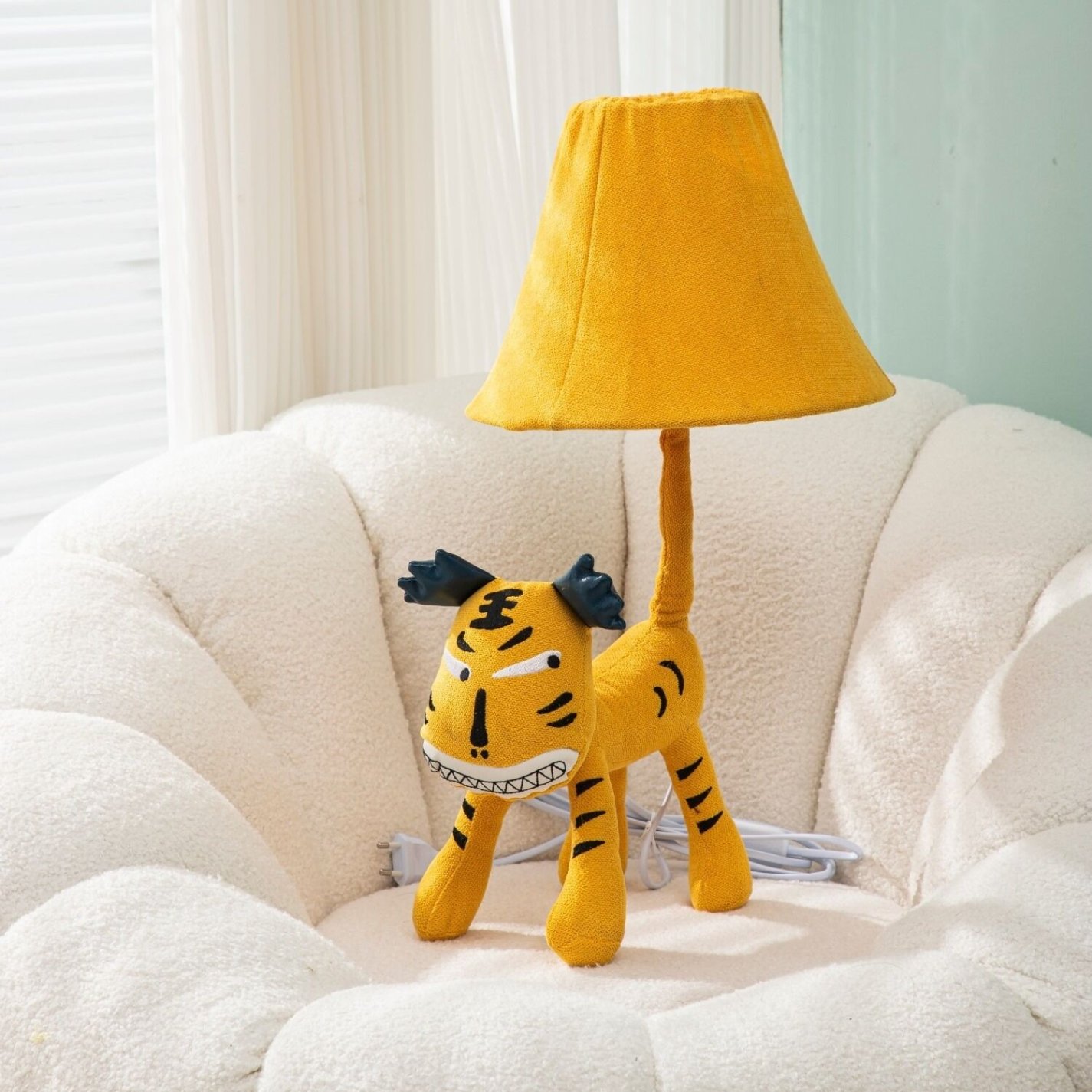 Colorful children's floor lamp for bedroom