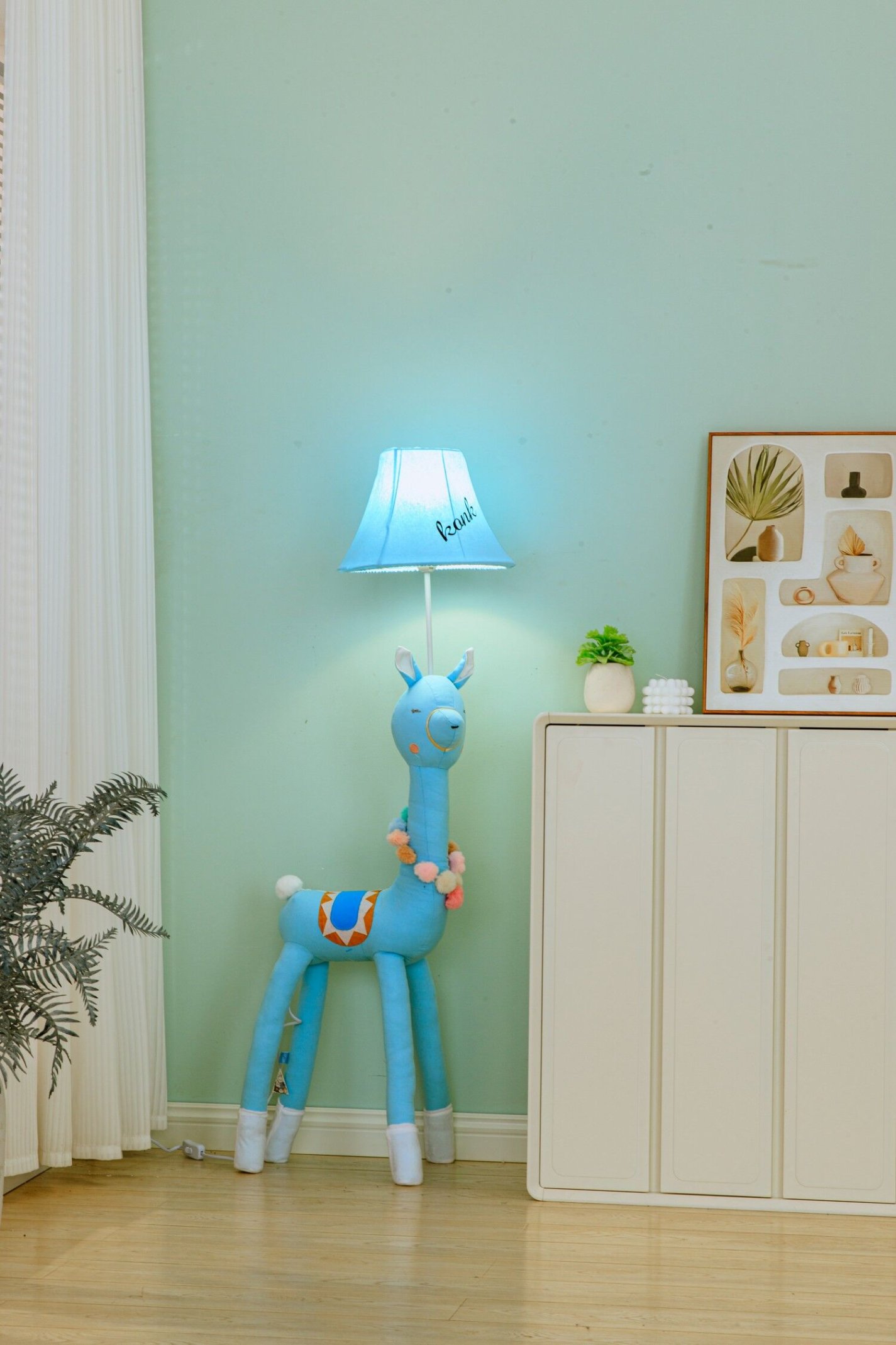 Modern children's floor lamp for bedroom