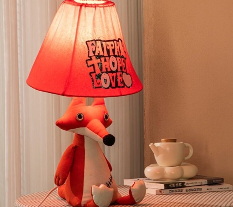 Colorful children's table lamp for bedroom