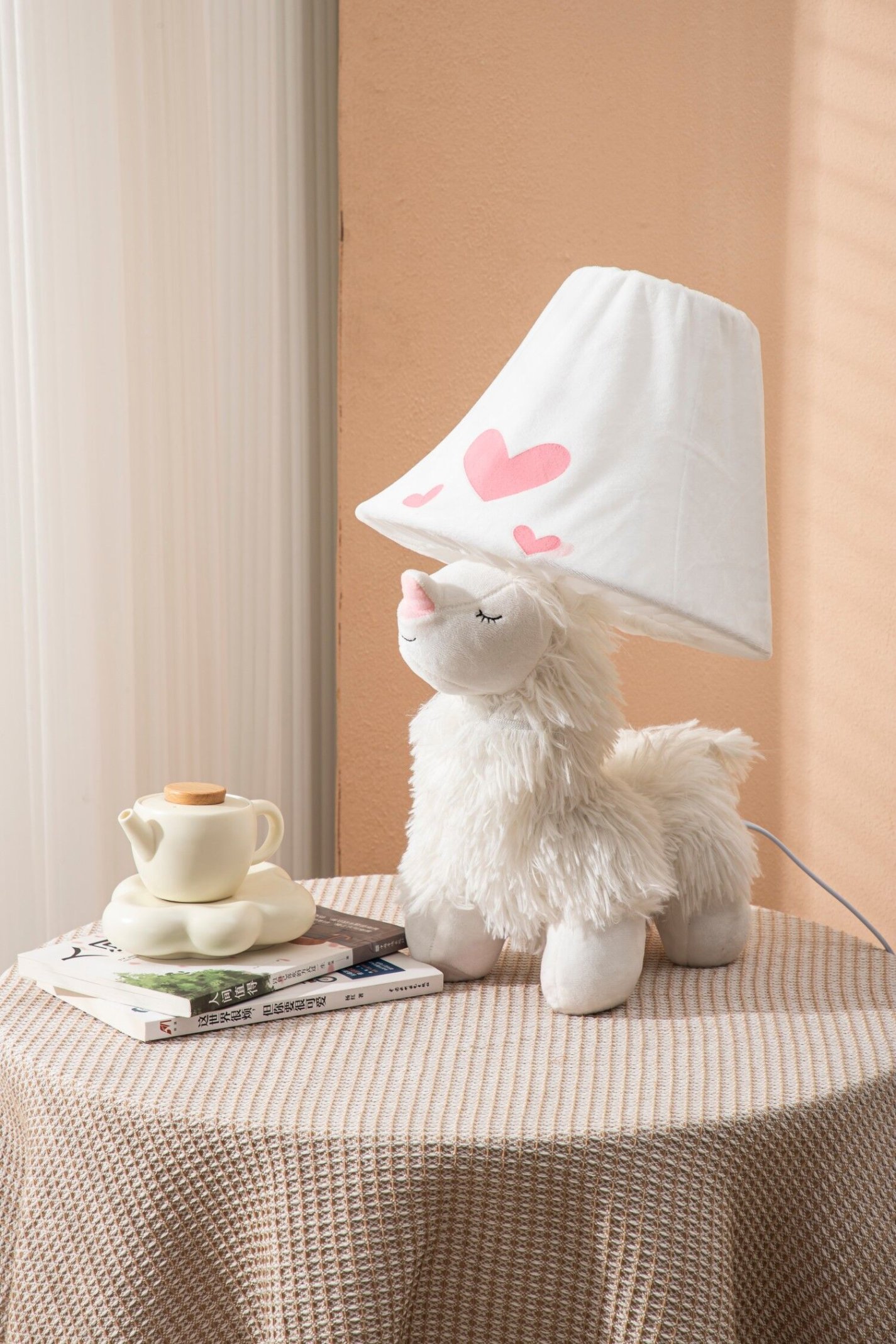 Kids table lamp with cute design