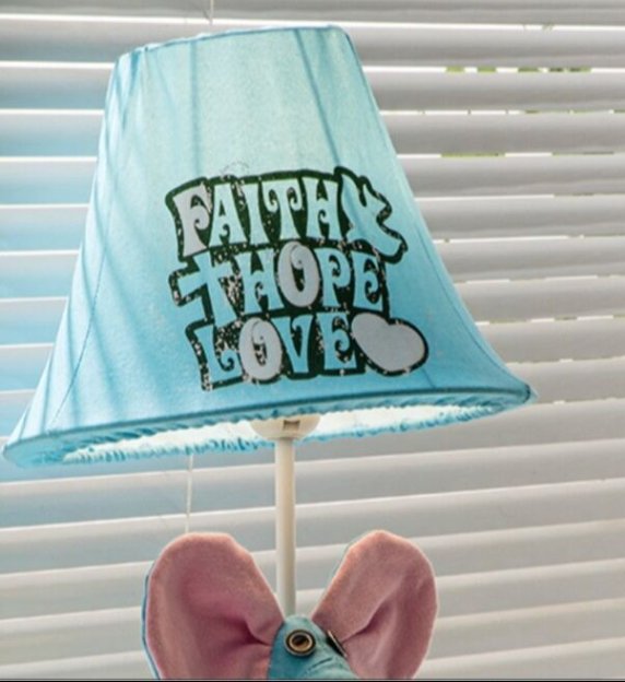 Colorful animal-themed lamp for kids
