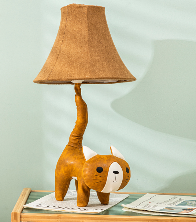Cute animal-shaped lamp for children's room