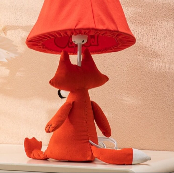 Adorable animal lamp for kids' bedroom decor