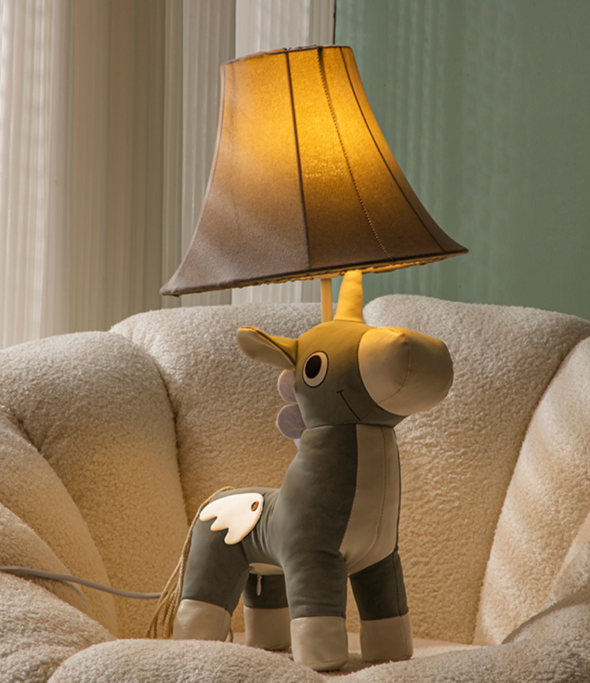 Cute animal-shaped lamp for children's room