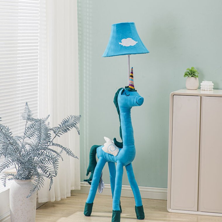 Elegant children's floor lamp with adjustable height