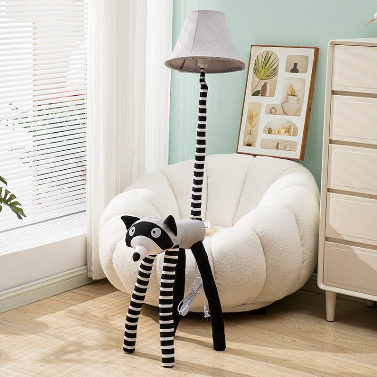 Adorable children's table lamp