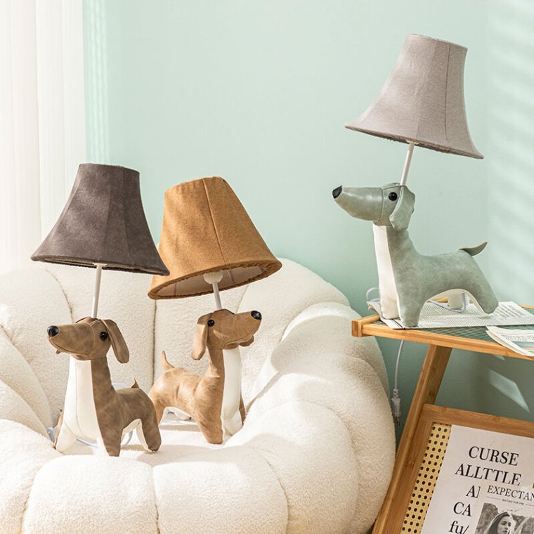 Fun children's table lamp for reading