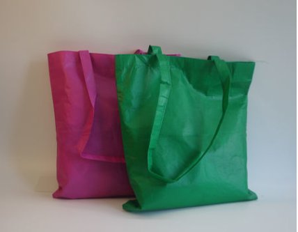 Laminated shopping bags for promotional gifts