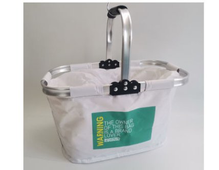 Eco-friendly picnic bag with green design