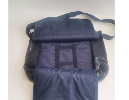 Stylish patent leather shoulder bags for promotional use