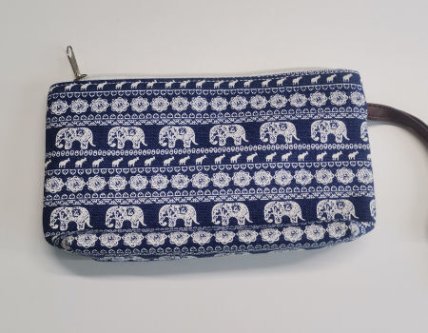 Polyester cosmetic bag with elegant design for promotional gifts
