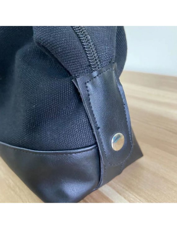 Functional cosmetic bag with compartments