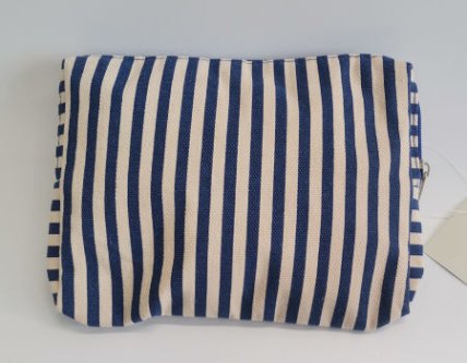 Stylish cosmetic bag with unique design