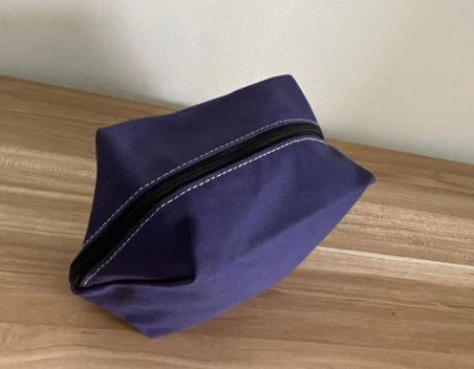 Trendy cosmetic bag with modern style