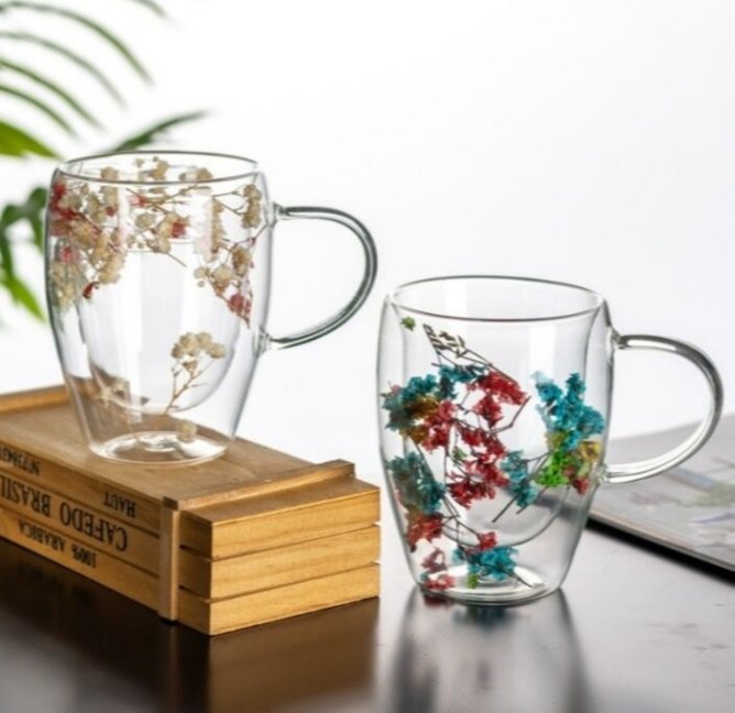 Glass cup detail for children's lamp