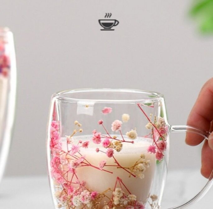 Glass cup for children's lamp display