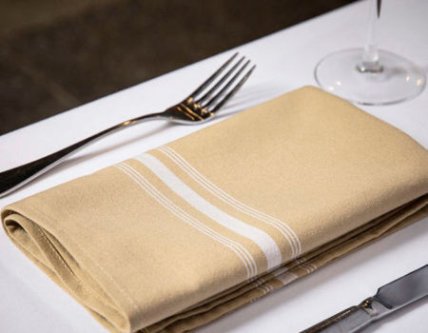 Decorative linen napkins with children's lamp