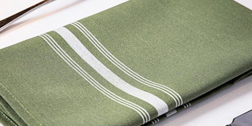 Linen napkins enhancing children's lamp display